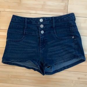 Aeropostale Stretchy Jean shorts